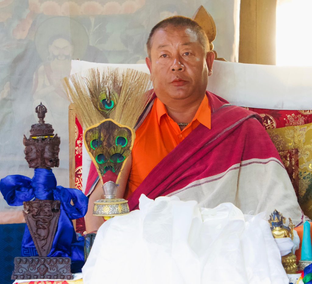 Tulku Yeshi Nyingpo (chairman)